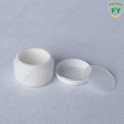 De ronde Plastic Verpakkende Kruiken van 15g voor de Room van de Huidzorg Verpakking